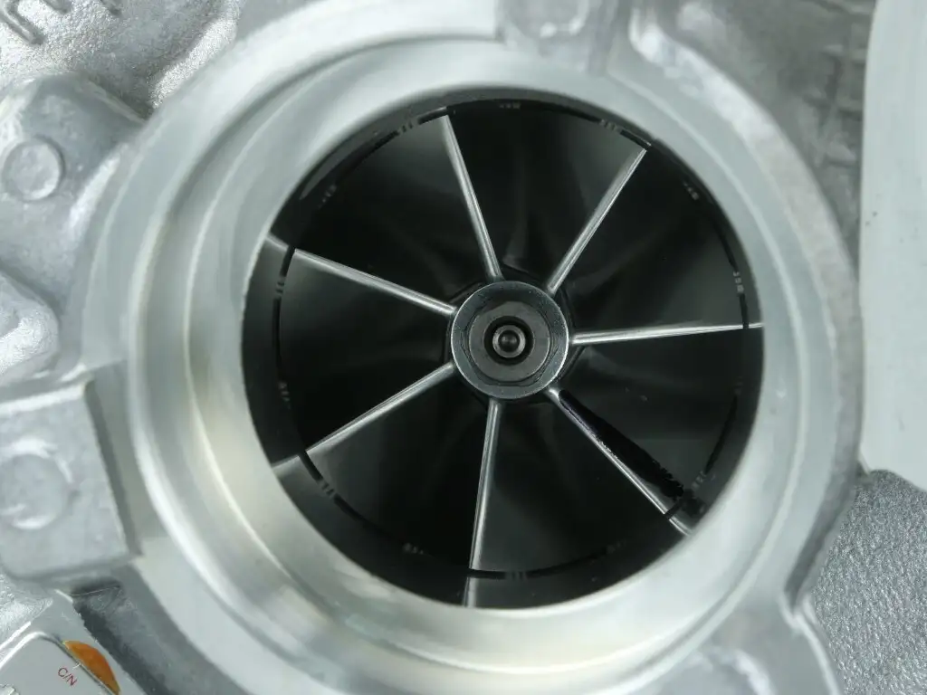 Seat Leon (5F) 2.0 TDI Hybrid Turbo Stage 2 - Image 2